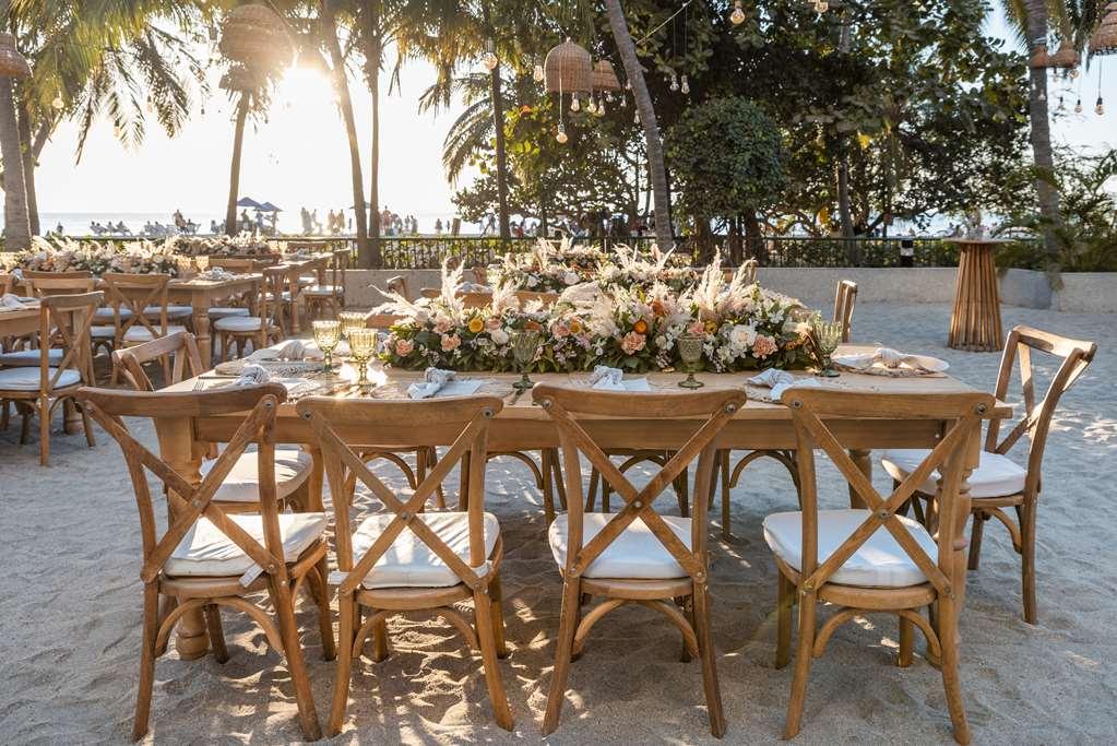 מלון Hilton Santa Marta מסעדה תמונה