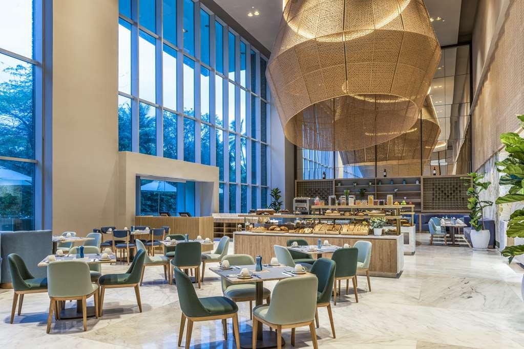 מלון Hilton Santa Marta מסעדה תמונה