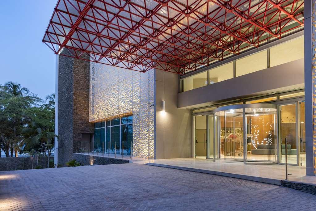 מלון Hilton Santa Marta מראה חיצוני תמונה