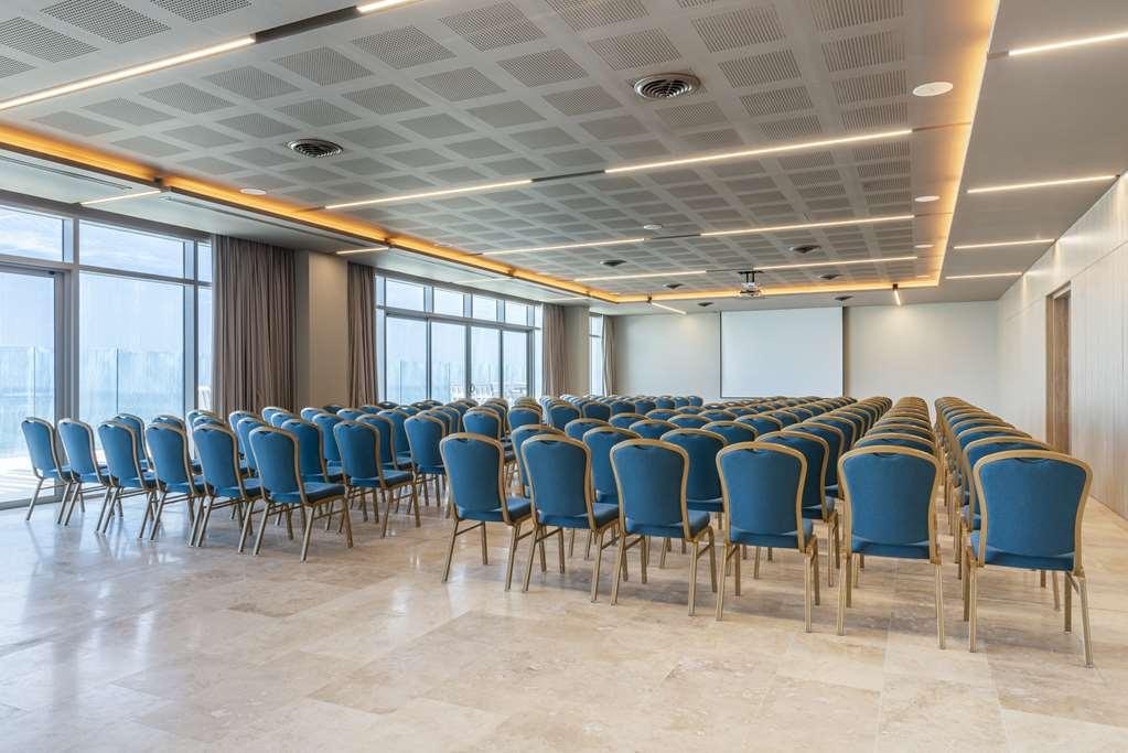 מלון Hilton Santa Marta מתקנים תמונה