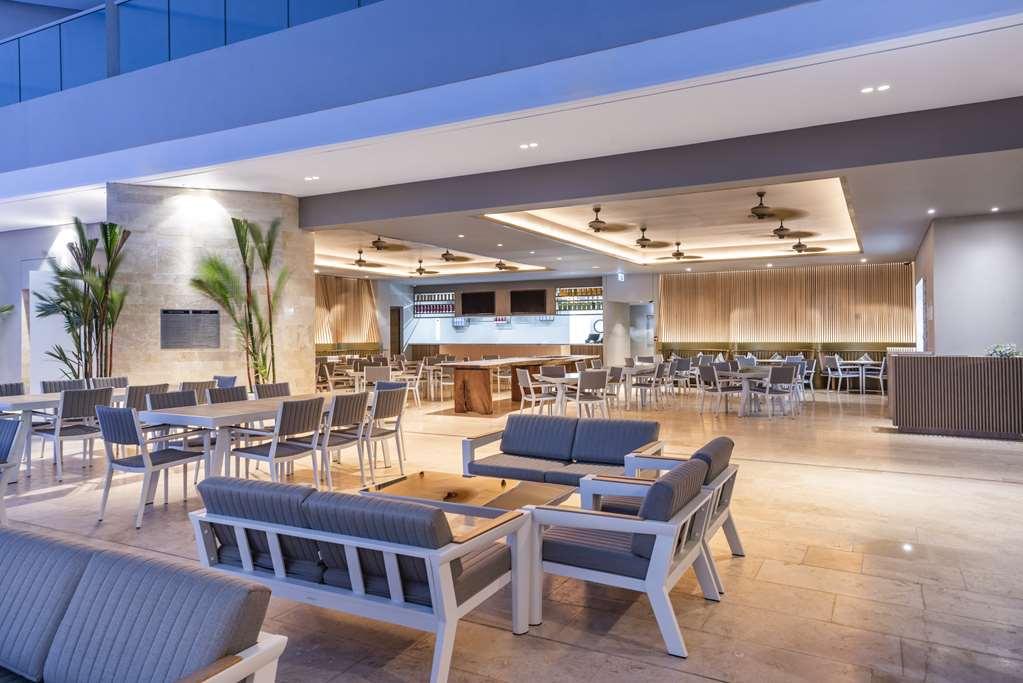 מלון Hilton Santa Marta מסעדה תמונה