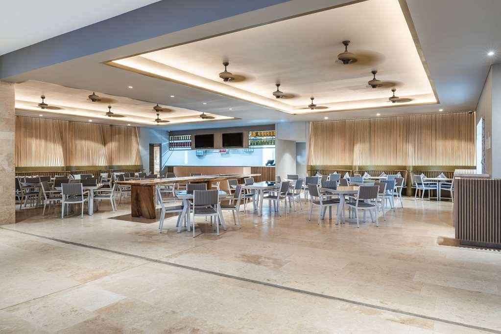 מלון Hilton Santa Marta מסעדה תמונה